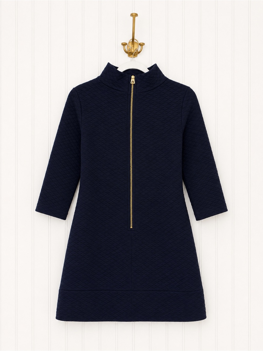 Sail to Sable Navy Quilted Textured Mock Neck Shift Dress Gold Zip Size 4